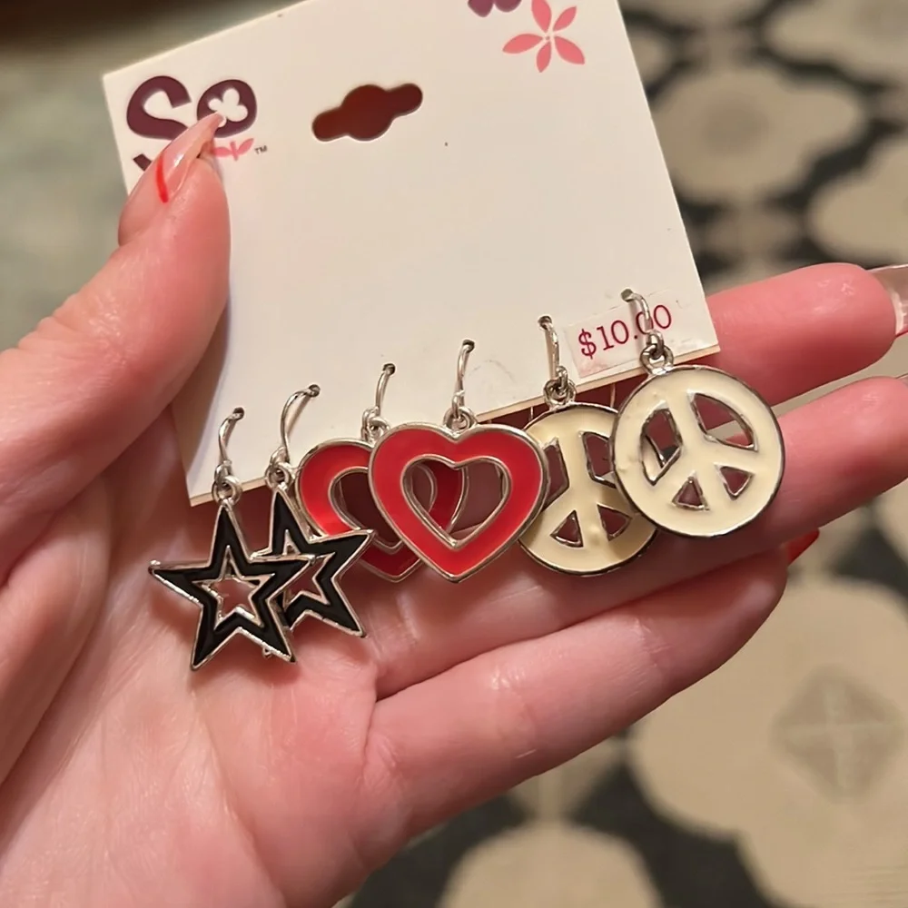 NEW three sets of earrings